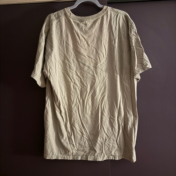 Stay Groovy T-shirt - Picture 3 of 3